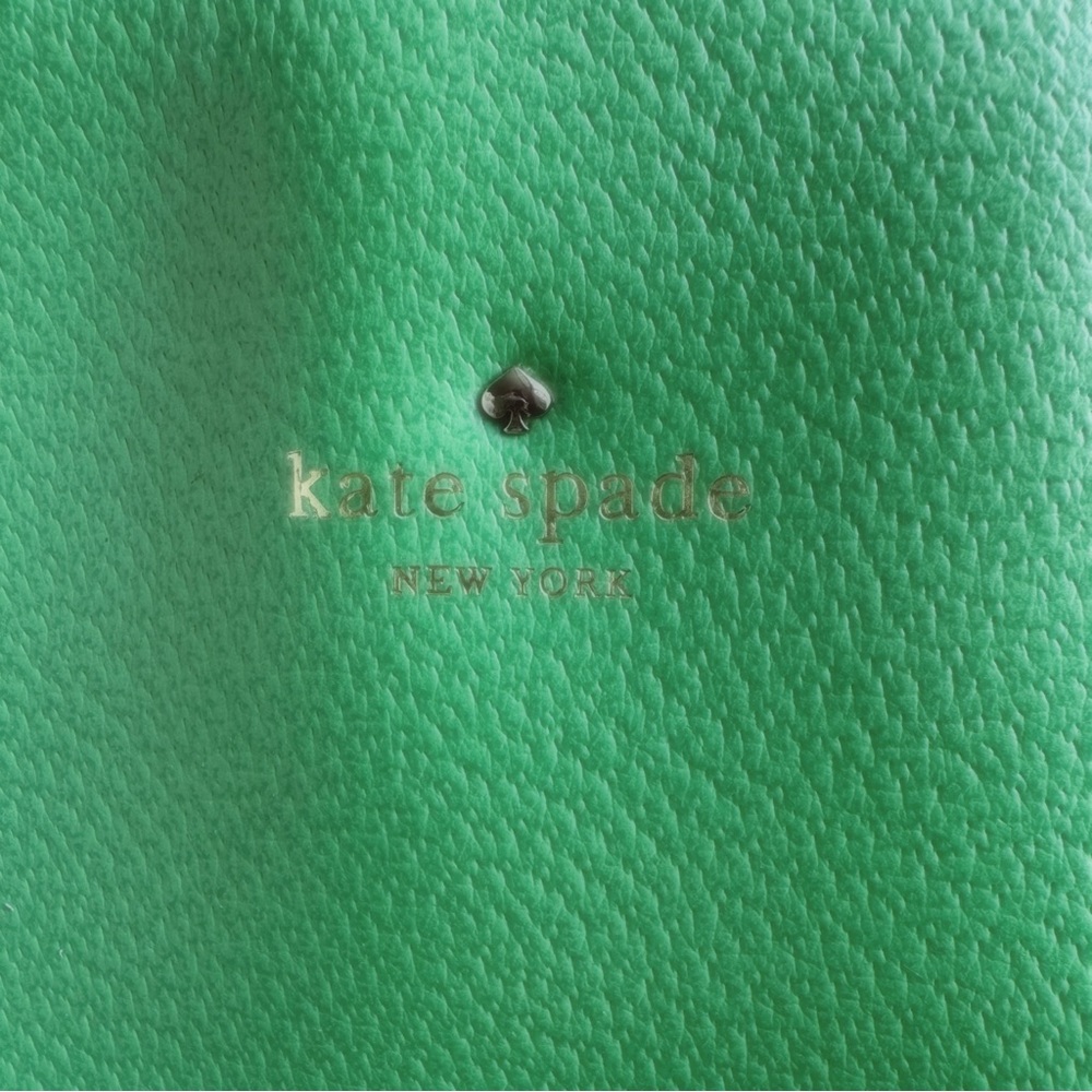 Kate Spade - Green Bag with Plaid Inside - Picture 8 of 13
